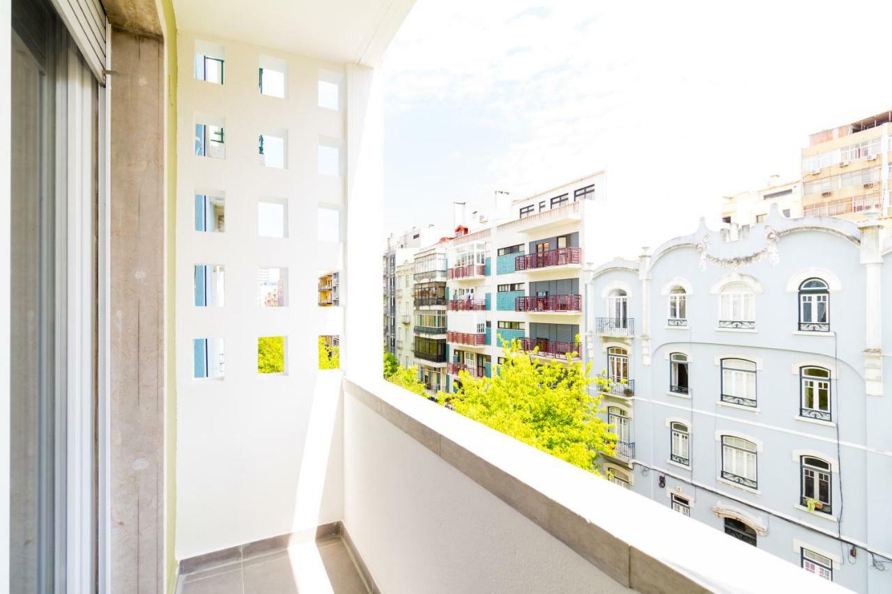 Avenidas Cozy Apartment Lisabona Exterior foto