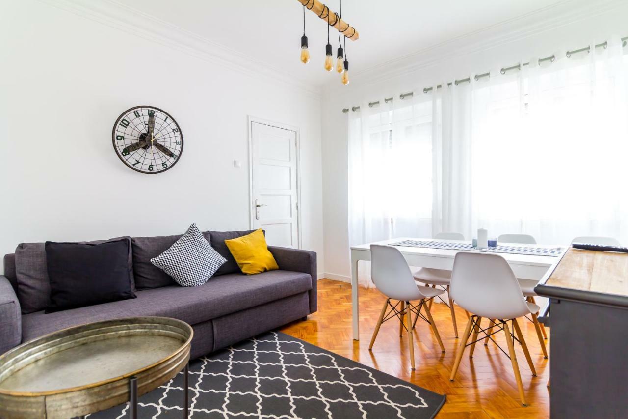 Avenidas Cozy Apartment Lisabona Exterior foto